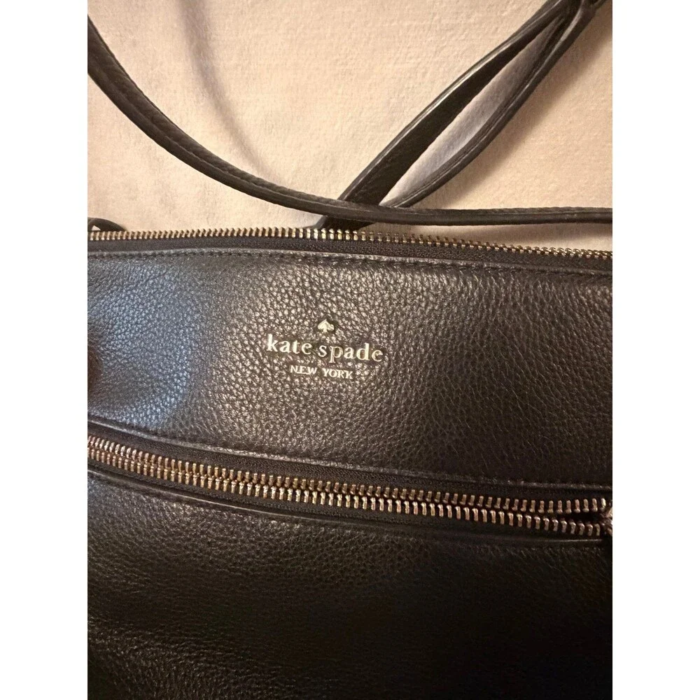 Kate Spade New York Black Pebbled Leather Crossbody Bag Zip Purse